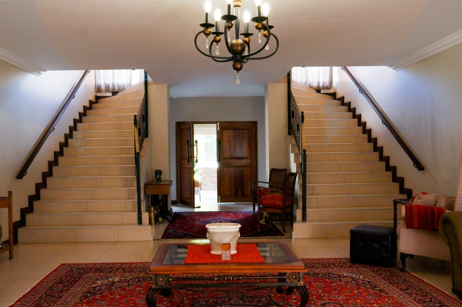 3 Bedroom Property for Sale in Van Der Hoff Park North West